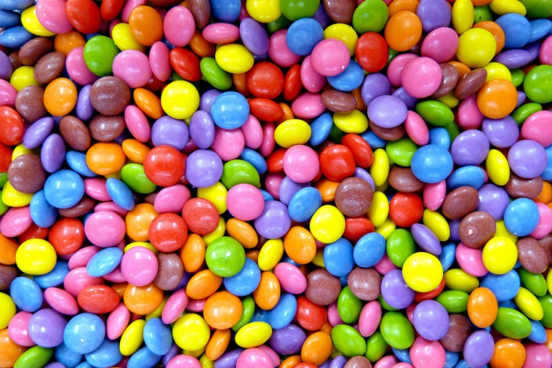 confiserie-THEOULE SUR MER-min_smarties_confectionery_lenses-1150911